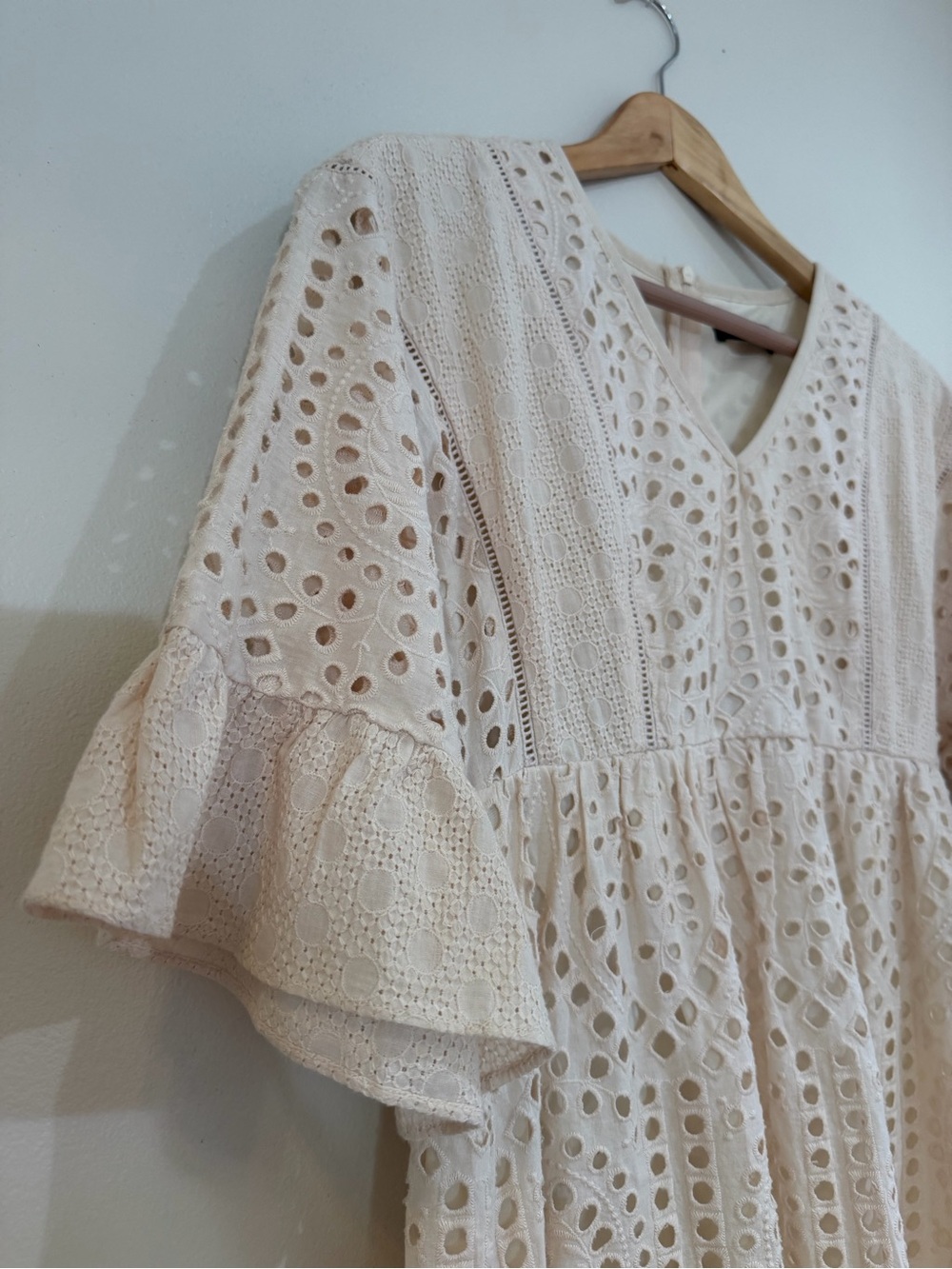 ROOLEE Falling for You Eyelet Dress Midi in Cream lined boho Size XS - Picture 7 of 14